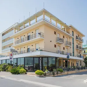 Deanna Hotel